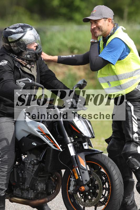 Archiv-2025/10 23.04.2025 Cornu Master School ADR/gruen-vert/11